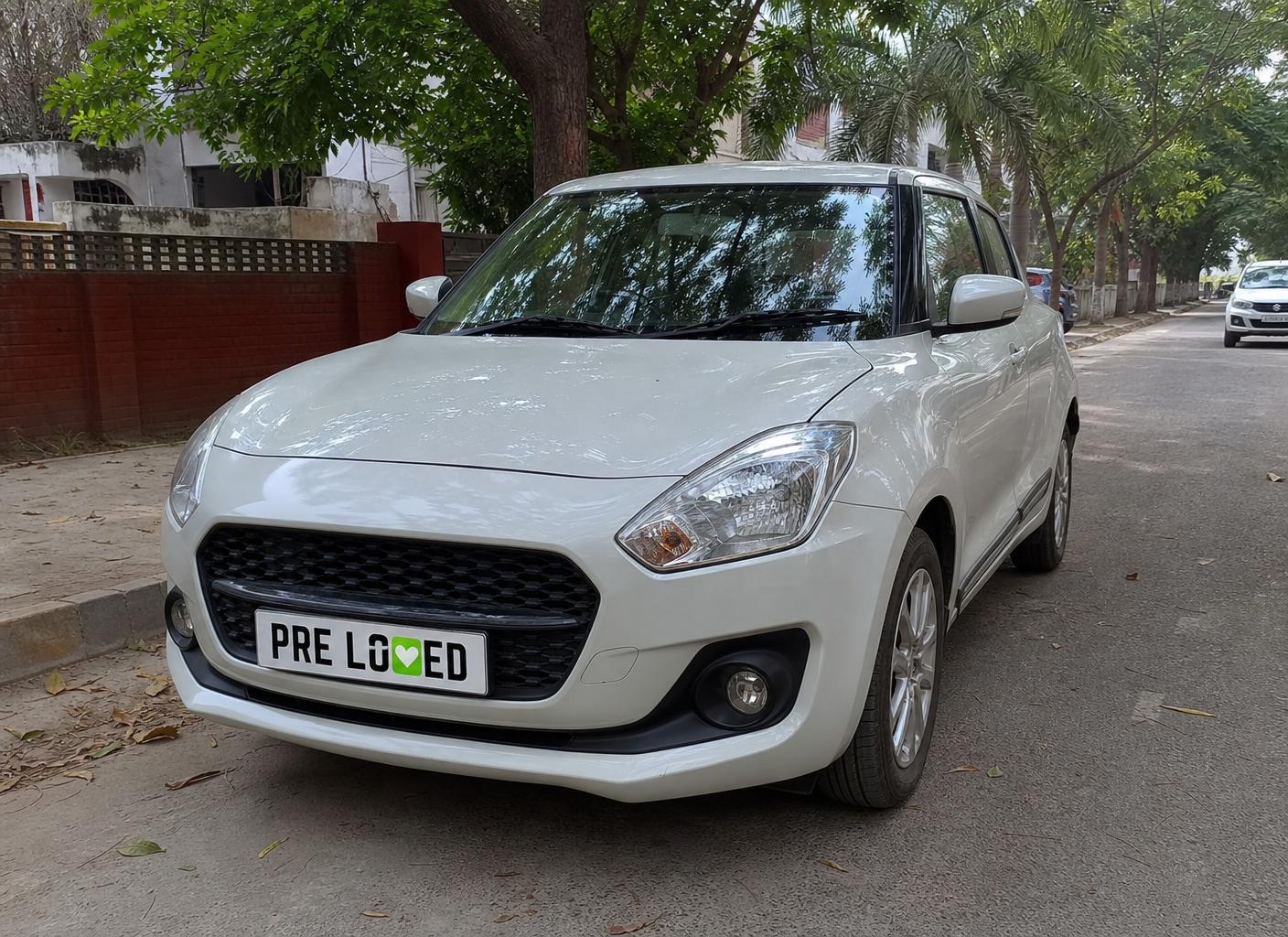 Maruti Swift ZXi 1.2 Petrol used car in Lucknow